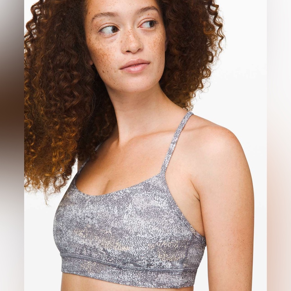Lululemon Flow Y Bra *Nulu
Frozen Vista Alpine White Mult - Picture 3 of 6